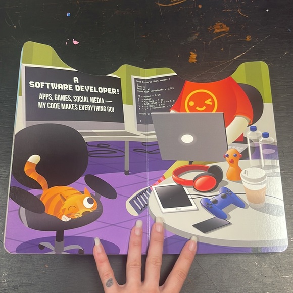 When I Grow Up cardboard children’s book - Picture 7 of 15